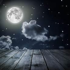 美好的夜晚从花季开始